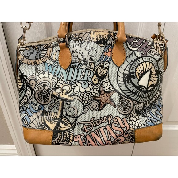 Disney Dooney & Bourke Inaugural Wonder Satchel - Picture 3 of 10